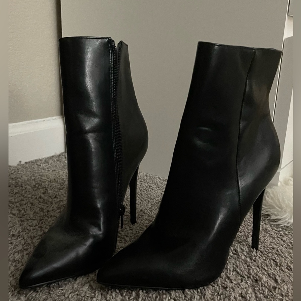Ankle heels